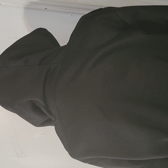 Black hoodie sweater with heart ❤️ graphic design! Print on each side of sleeve! - Picture 5 of 8